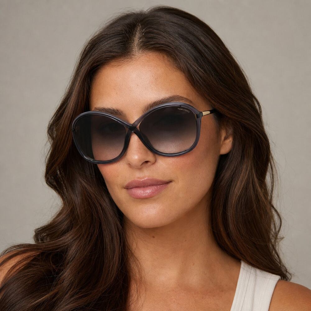 NEW Tom Ford FT0009 0B5 Transparent Grey Sunglasses authentic